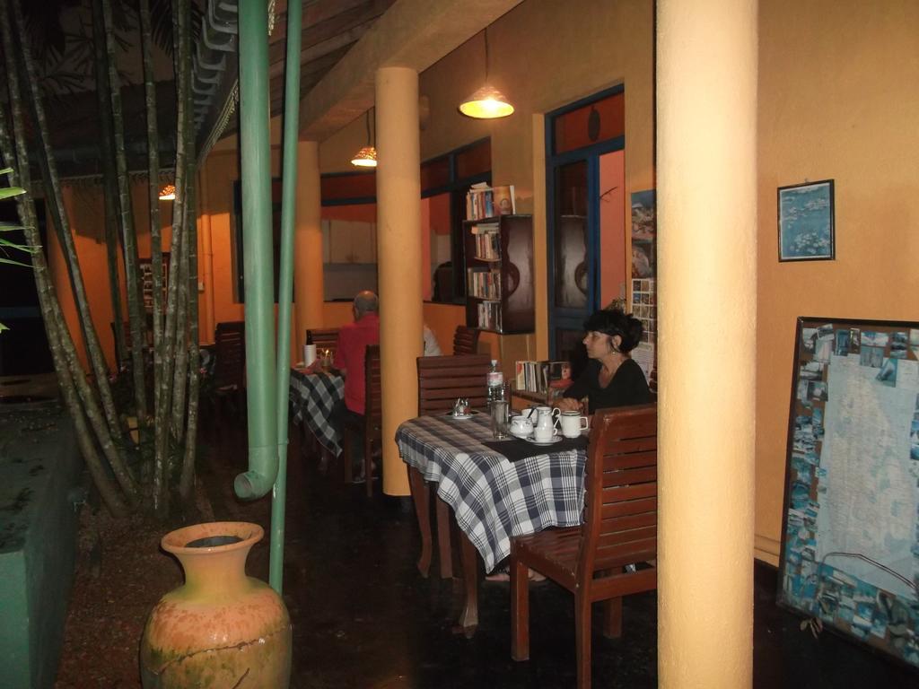 Bavarian Guest House Beruwala Exterior photo