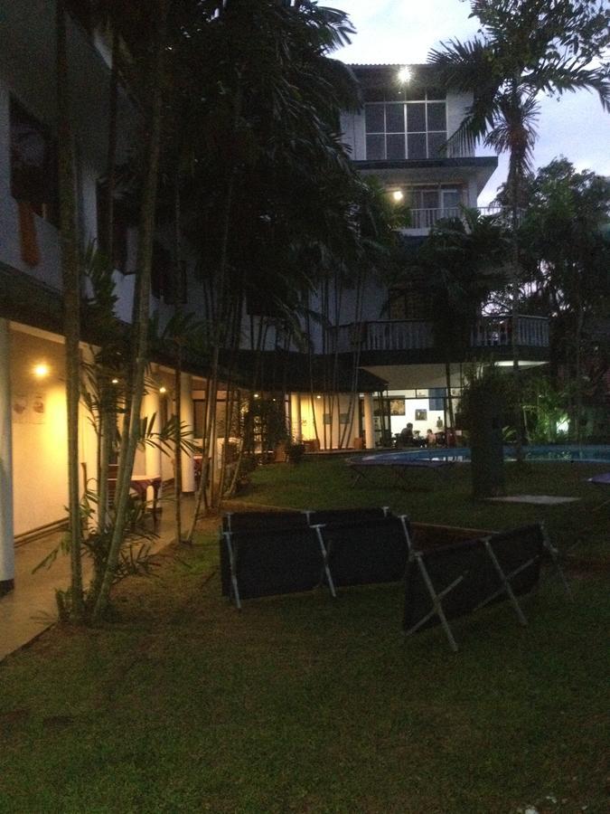 Bavarian Guest House Beruwala Exterior photo