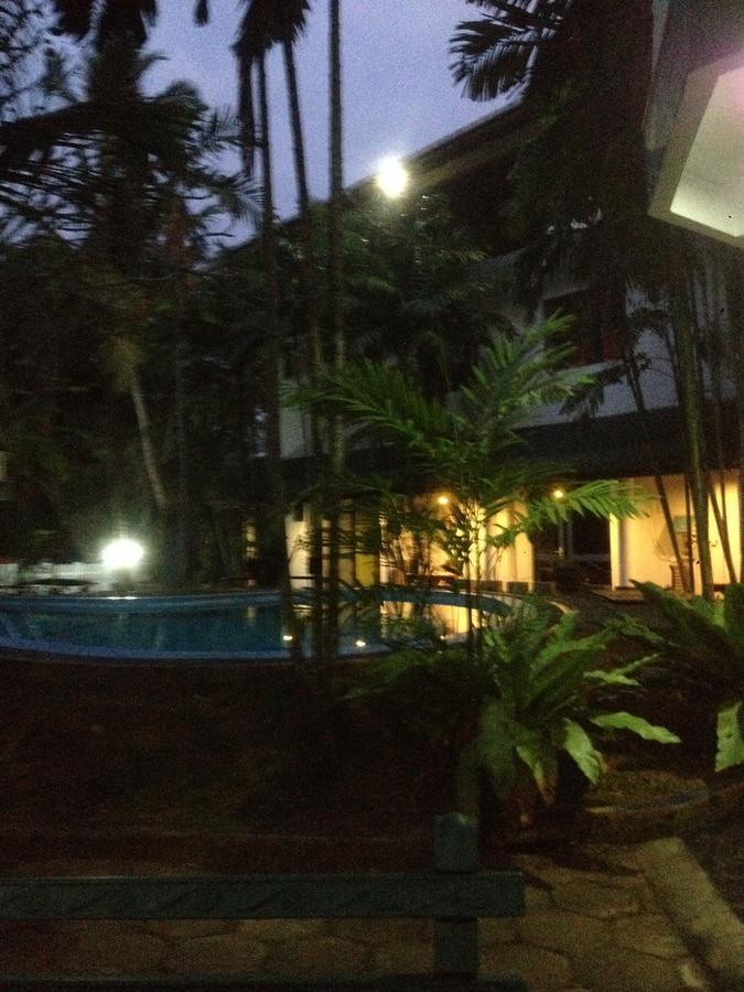 Bavarian Guest House Beruwala Exterior photo
